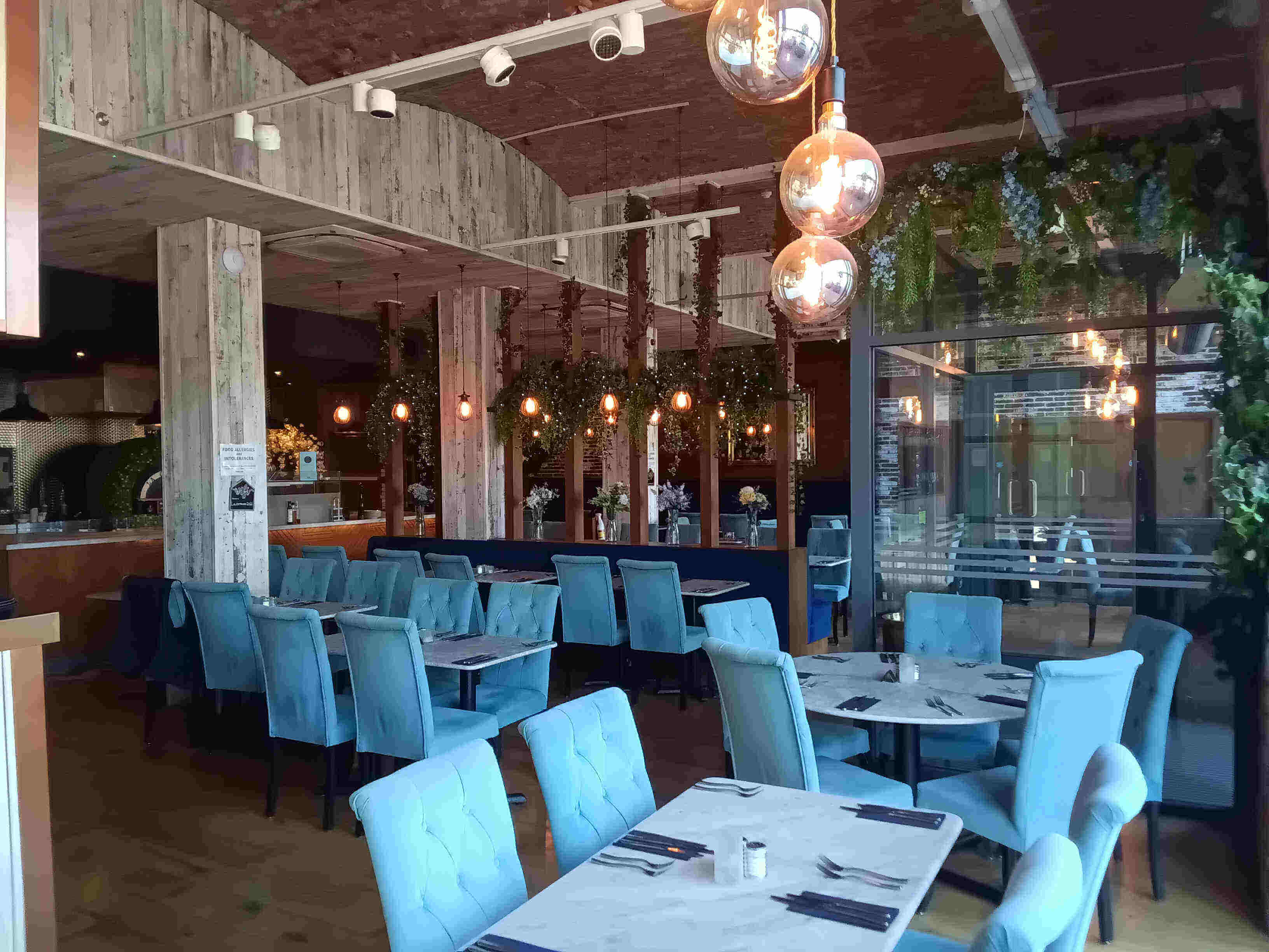 Italian Restaurant - Glossop, Derbyshire
